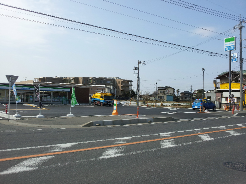 エンゼルハイムA棟 ﾌｧﾐﾘｰﾏｰﾄ 上尾藤波店