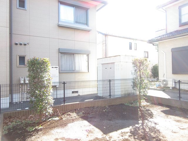 アメニティプラザⅢ 庭