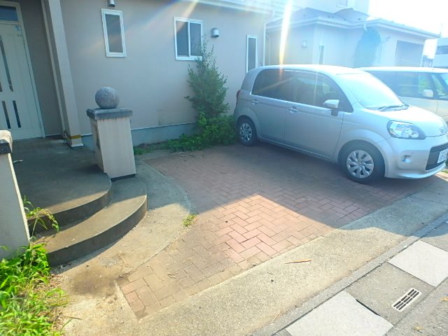 コムネット北本 駐車場