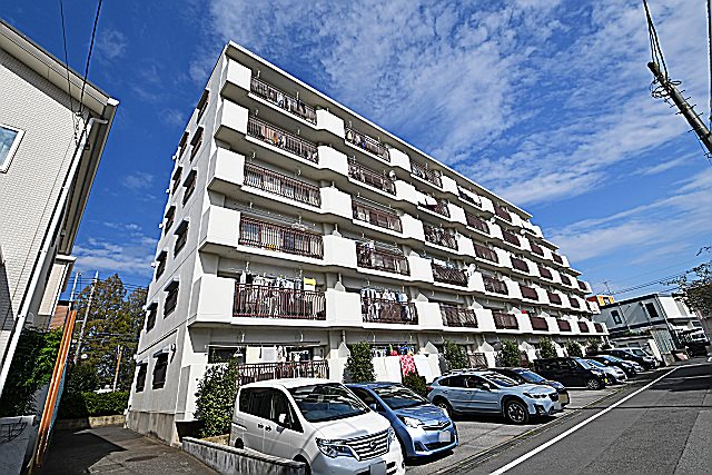 コーポ春日 エレベーター付マンション