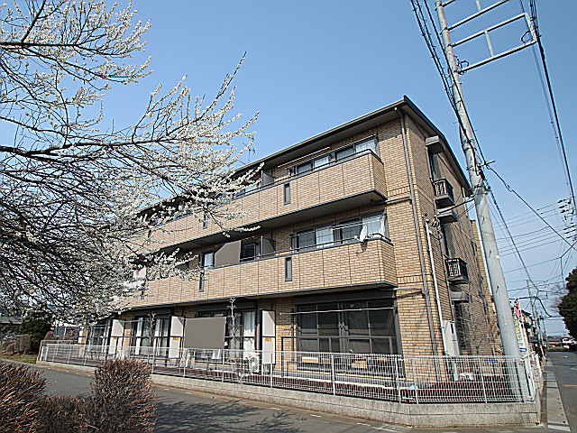 ラシーヌⅡ 南向きにて日当たり良好の物件です