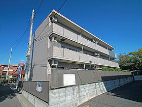 鉄筋コンクリートマンションにて耐震性に優れてます