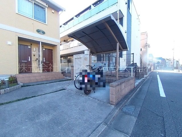 グレイスヴァンベール弐番館 駐輪場