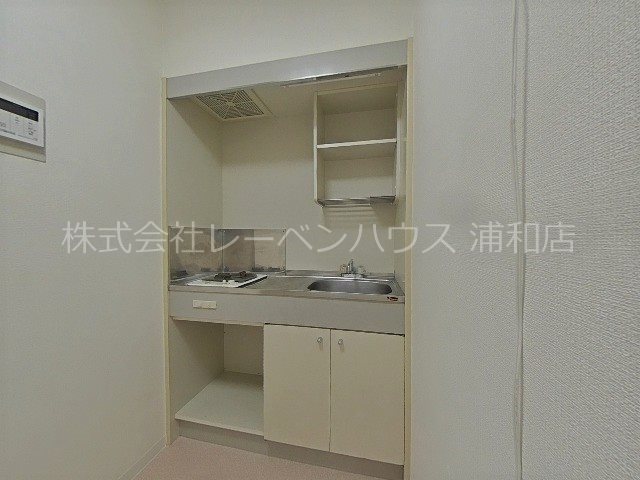 Ｔ’s　ｇａｒｄｅｎ蕨 キッチン