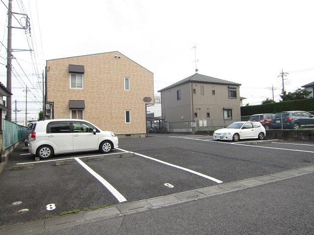 レガシーハイツA棟 駐車場