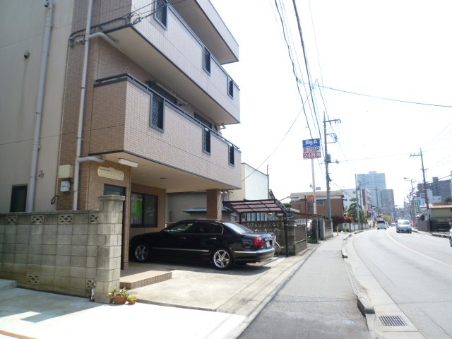 エクスバルエクシード 旧中山道沿いです