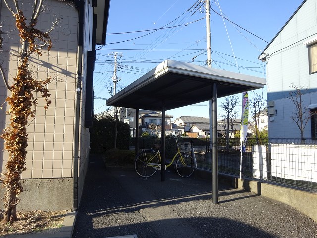 カーサ光 駐輪場