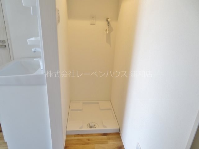 ブランドール・エム その他