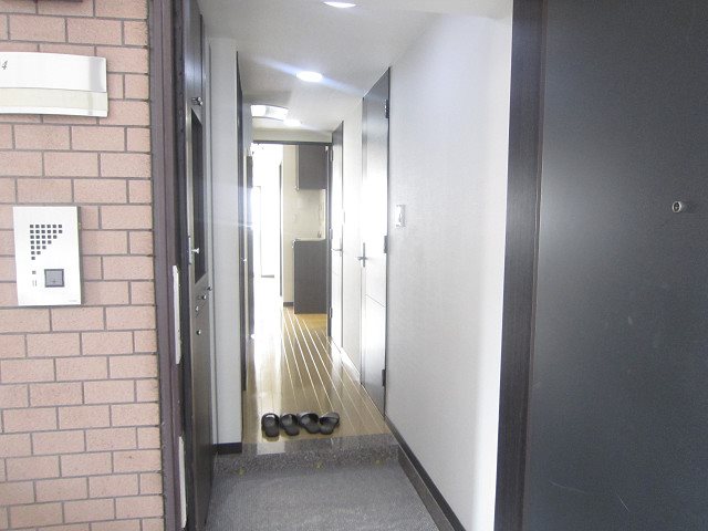 日神パレステージ大宮シティ 玄関