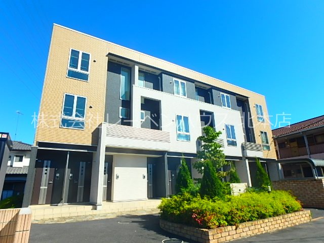 レーベンハウス北本店へ 048-590-5757