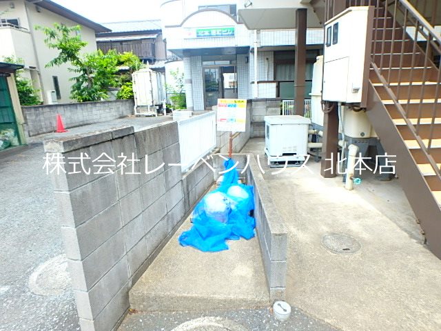 タウンコート福助 レーベンハウス北本店へ　048-590-5757