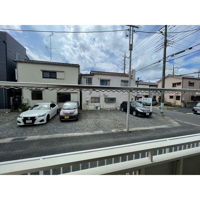 アムール・トミタ 眺望