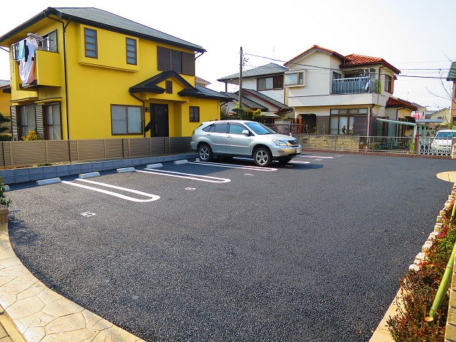 SHMアクアサラ　アルタ 駐車場