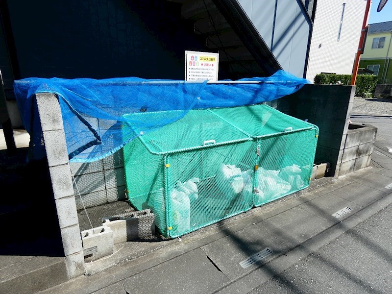 サンライズS ゴミ捨て場