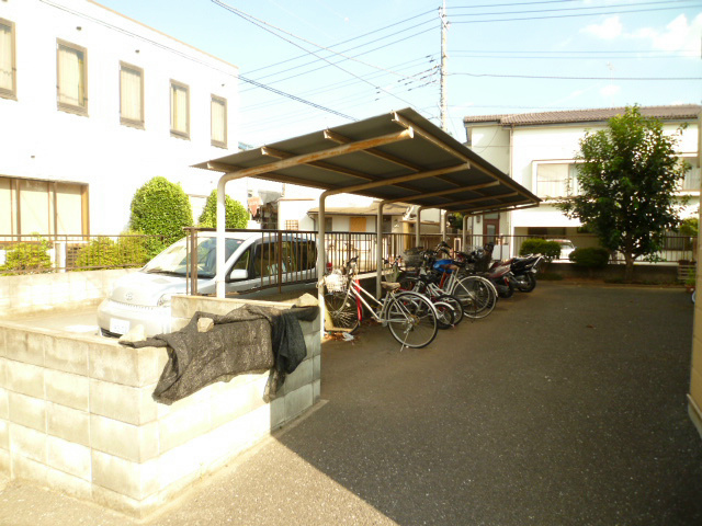 ソリストハイツ 敷地内駐輪場完備