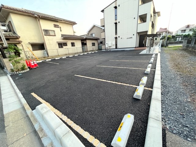 オークヒル柏座 駐車場