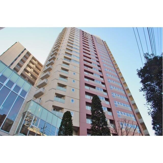 ＴＨＥ　ＯＭＩＹＡ　ＴＯＷＥＲＳ　ＥＡＳＴ ＷＥＳＴ棟の写真です。