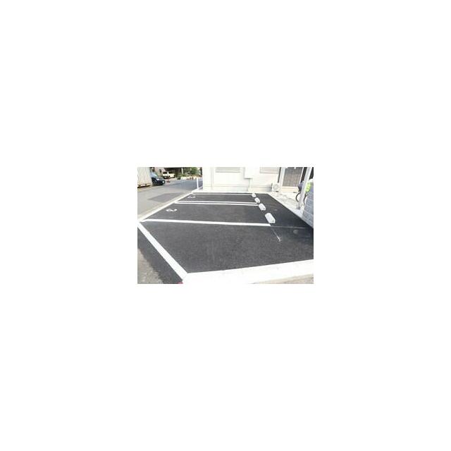 エスポアハイム 駐車場