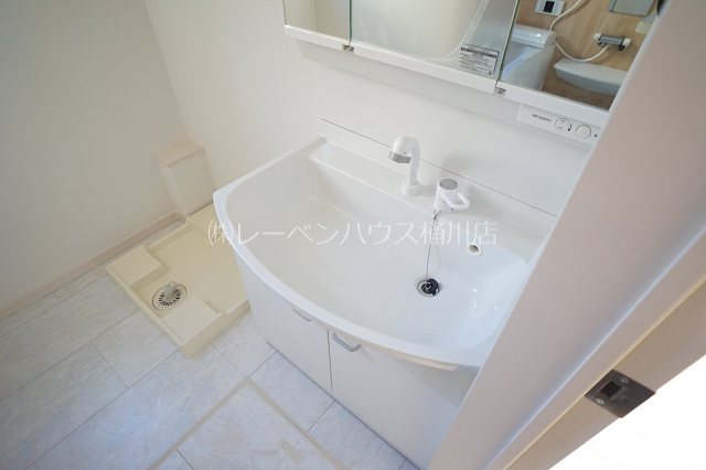 上尾市上貸家4号棟 同間取り別物件