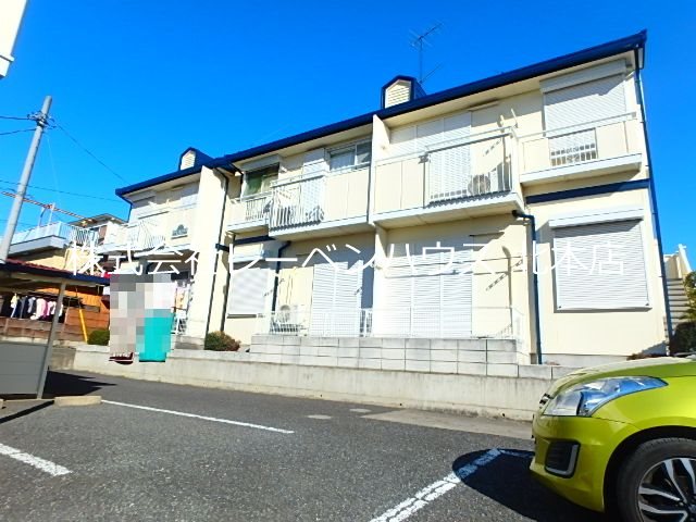 カーサボニータD棟 外観