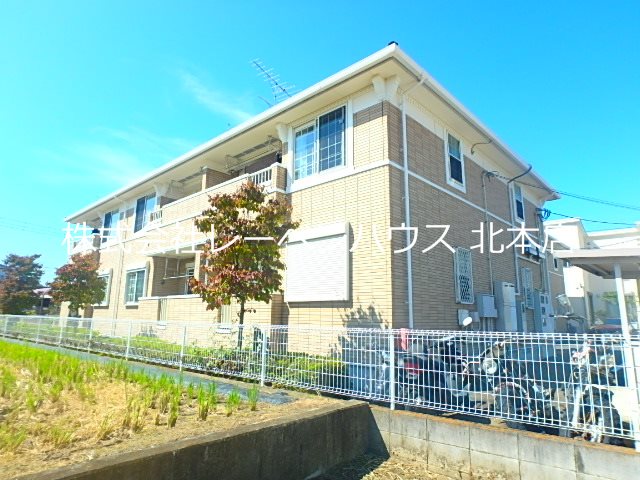 プラティークⅡ レーベンハウス北本店へ　048-590-5757