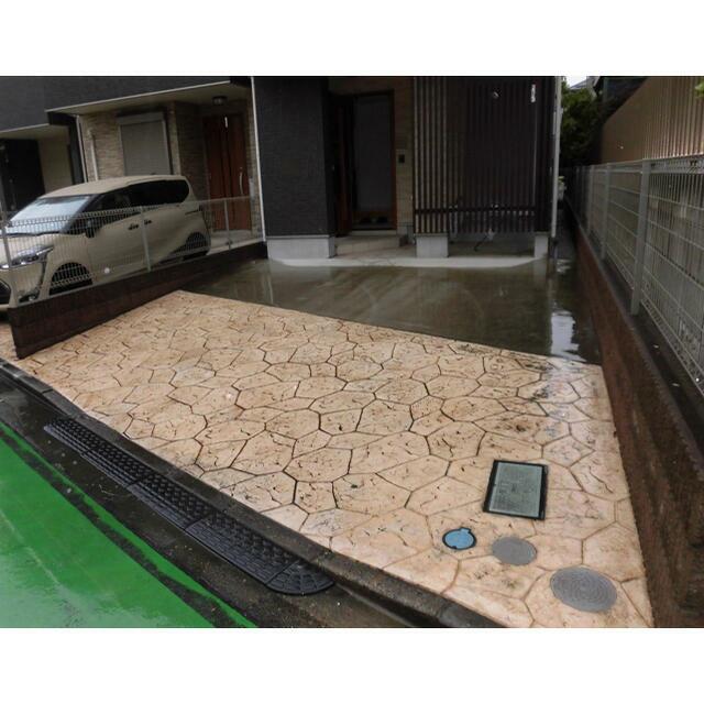 蕨市中央４丁目住宅（０３０７２３） 駐車場