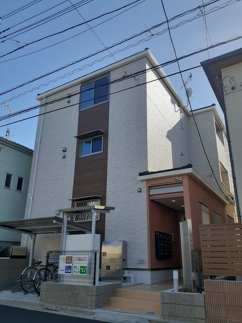 ジョルニ　フェリーチェ 外観