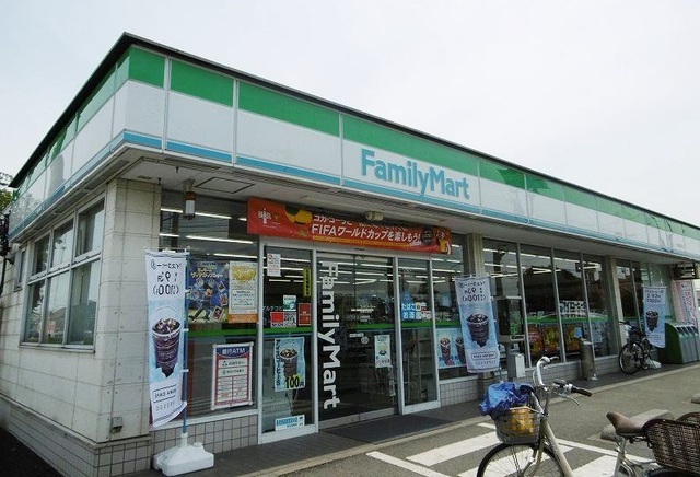 シティガーデンⅠ ファミリーマートまで190m