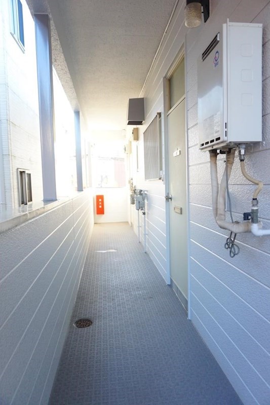 メゾンブランシュ ２階廊下