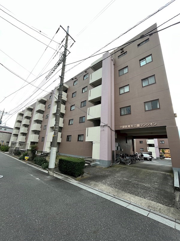 中銀新青木公園マンション８号棟 外観