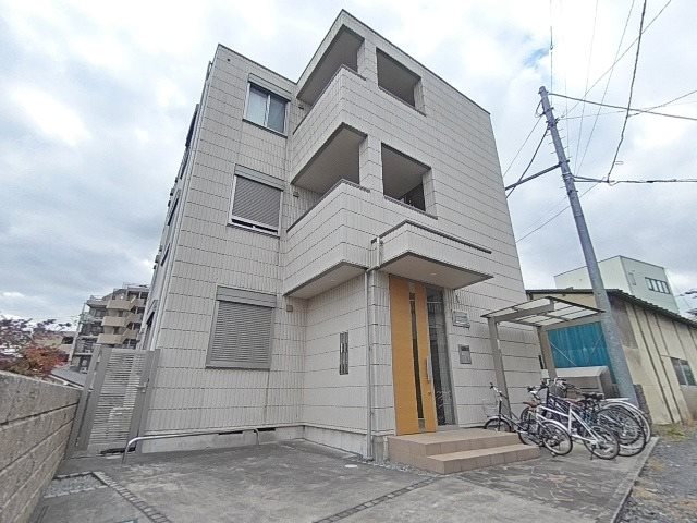 La maison 浦和 外観
