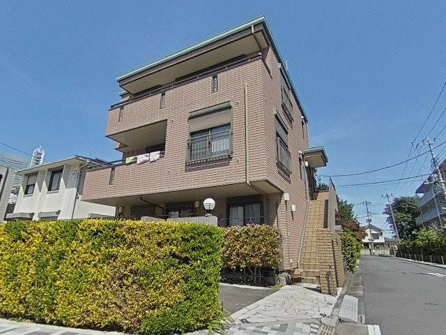 アヴェールメゾン 外観