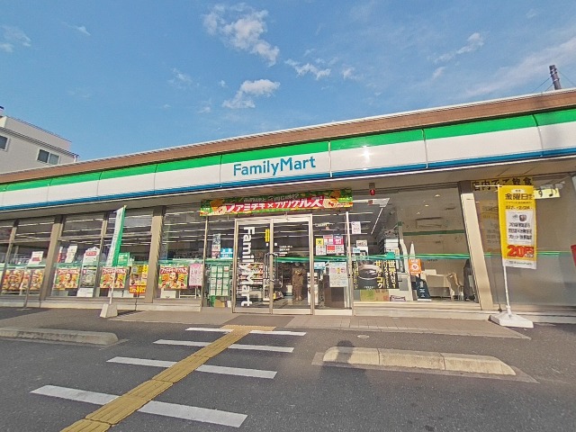 ＫＭＢマンション コンビニ