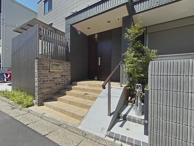 Ｉ．Ｖｉｌｌａｇｅ エントランス