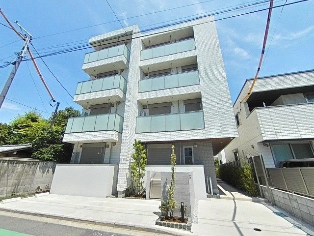 ＣｏｍｆｏｒｔＭａｉｓｏｎ浦和元町 外観