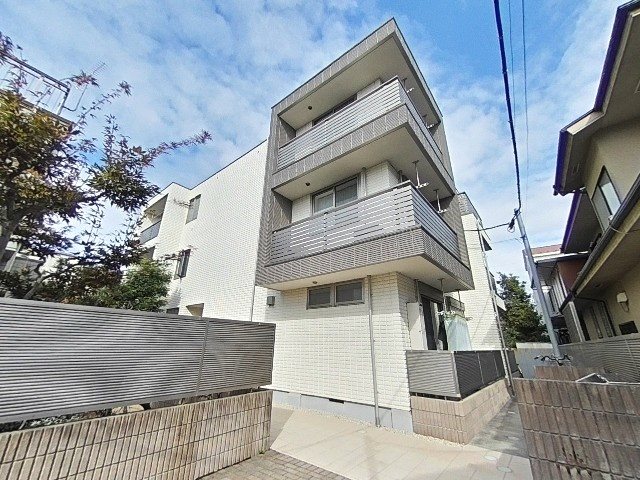 グラティア浦和別所 外観