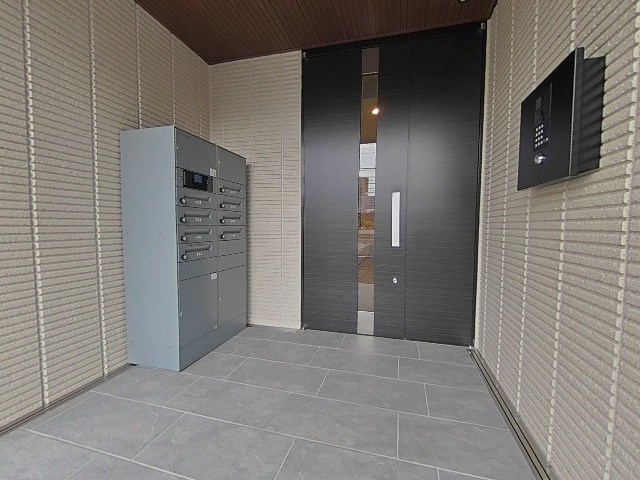 ＧＥＭＩＮＩ エントランス