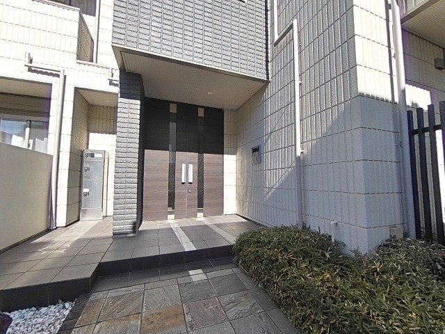 Ｌａ Ｍｏｎｔａｇｎｅ エントランス