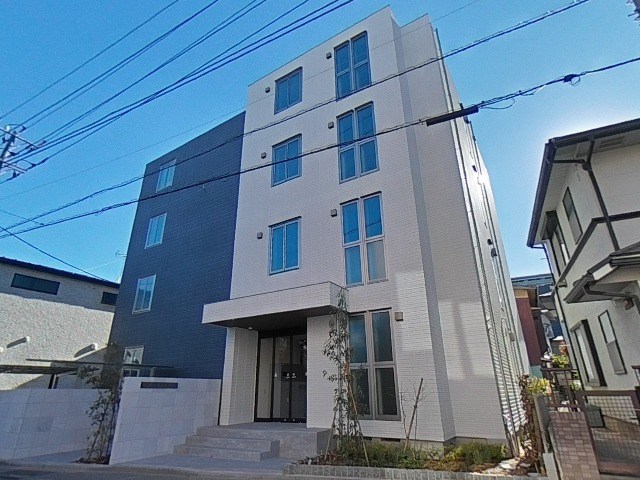 アトラスⅡ 外観