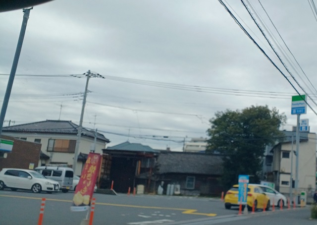 ベルラポール コンビニ