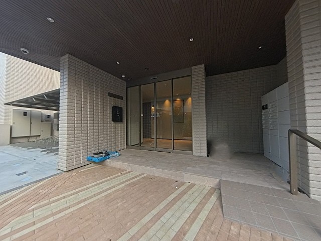 領家プライムコートⅡ エントランス